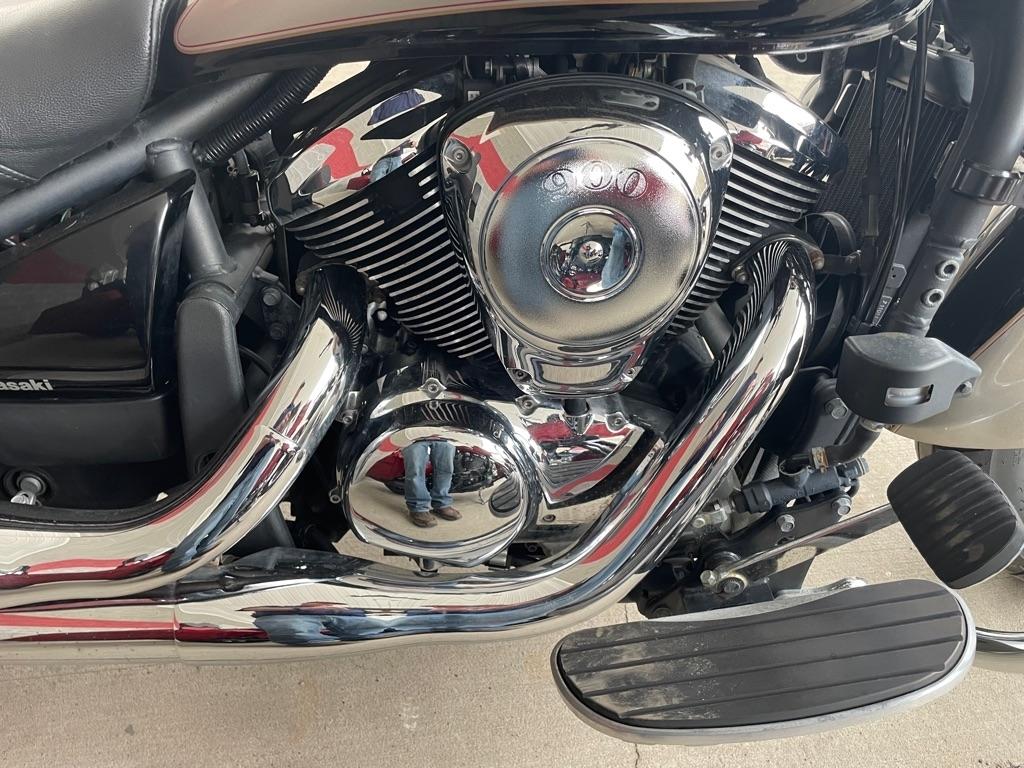 Kawasaki Vulcan 900 Classic LT  2011