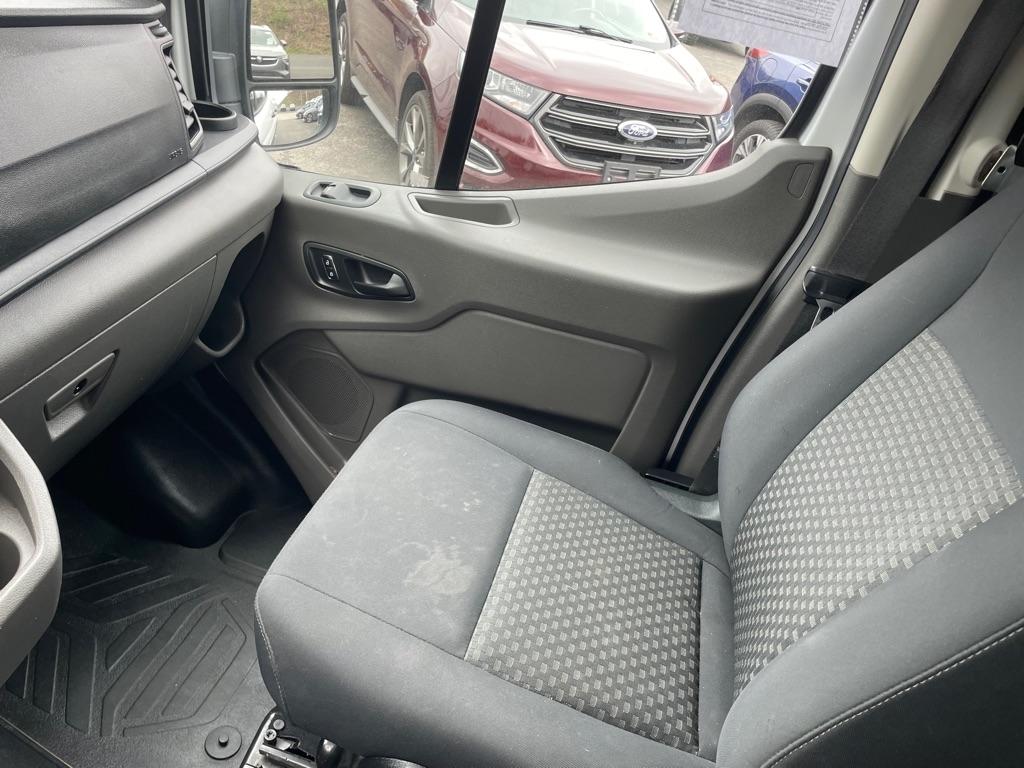 Ford Transit 250 Van 2024