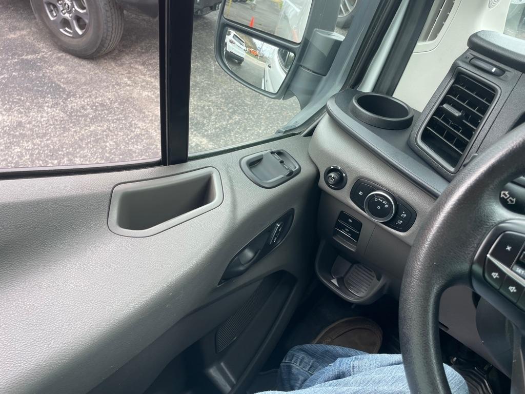 Ford Transit 250 Van 2024