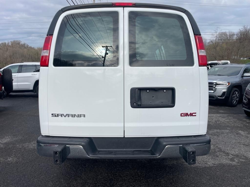 GMC Savana G2500 Cargo 2024