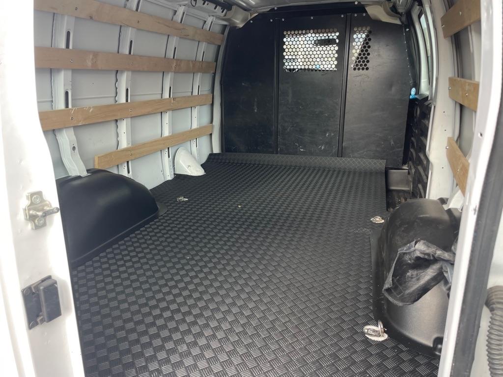 GMC Savana G2500 Cargo 2024