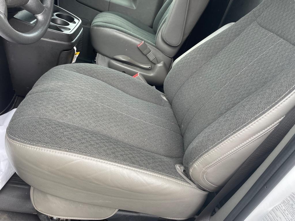 GMC Savana G2500 Cargo 2024