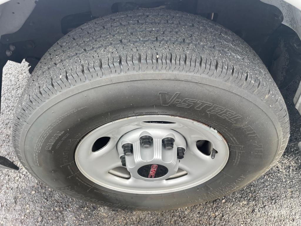 GMC Savana G2500 Cargo 2024