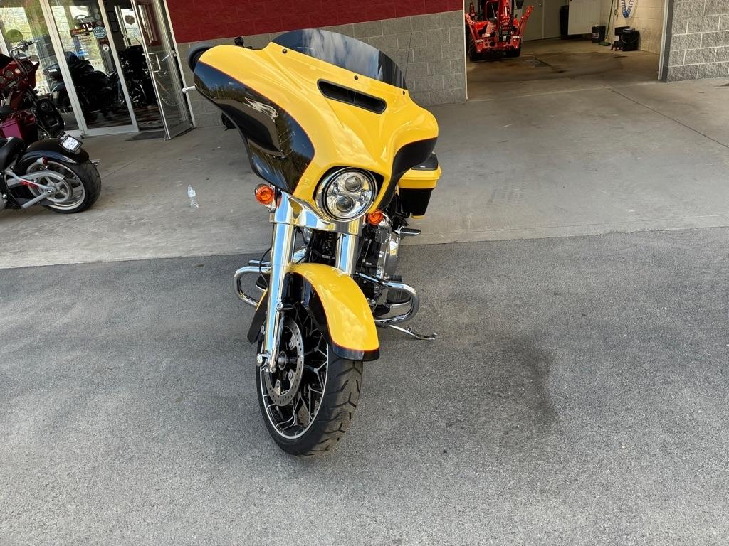 Harley-Davidson FLHXS  2023