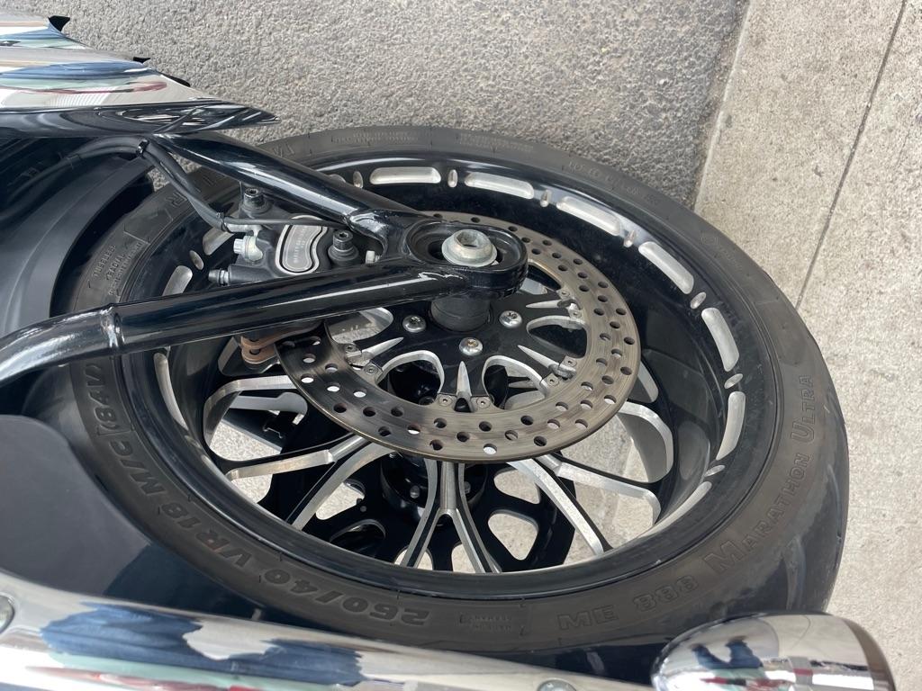 Harley-Davidson FXSB103  2014