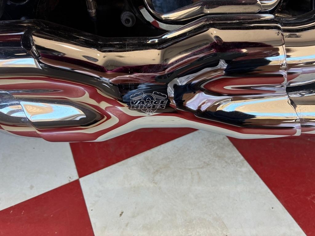 Harley-Davidson FLHXSE  2012