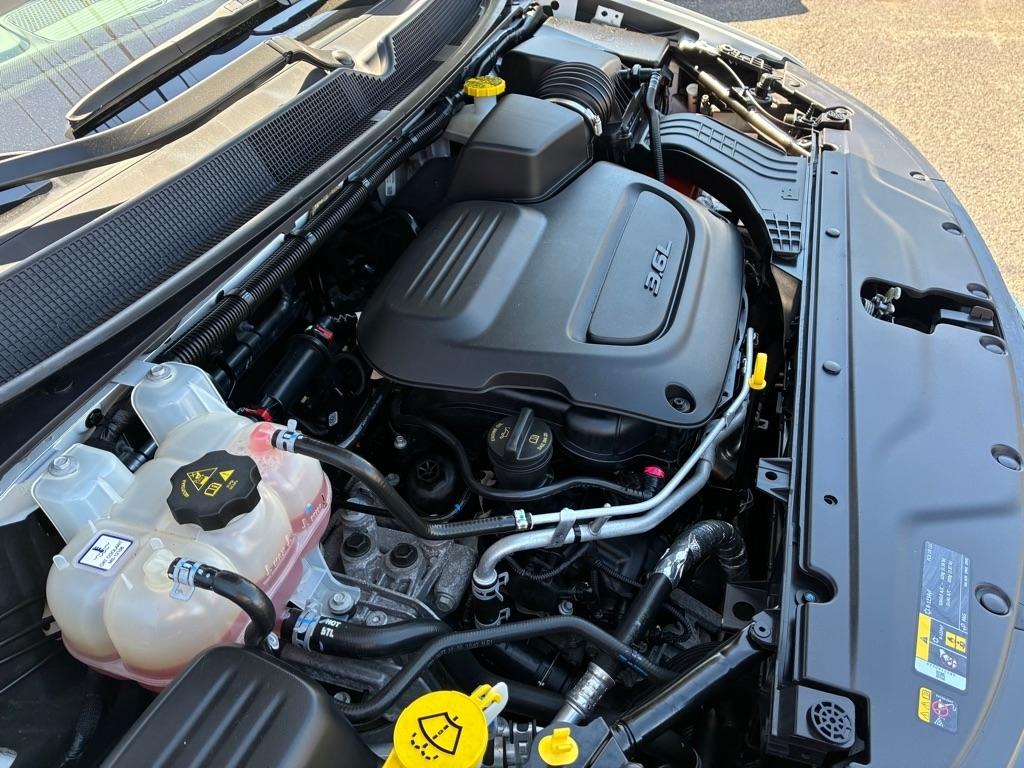 Chrysler Pacifica Touring L 2024