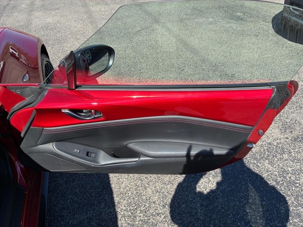 Mazda MX-5 Miata Club 6AT 2016