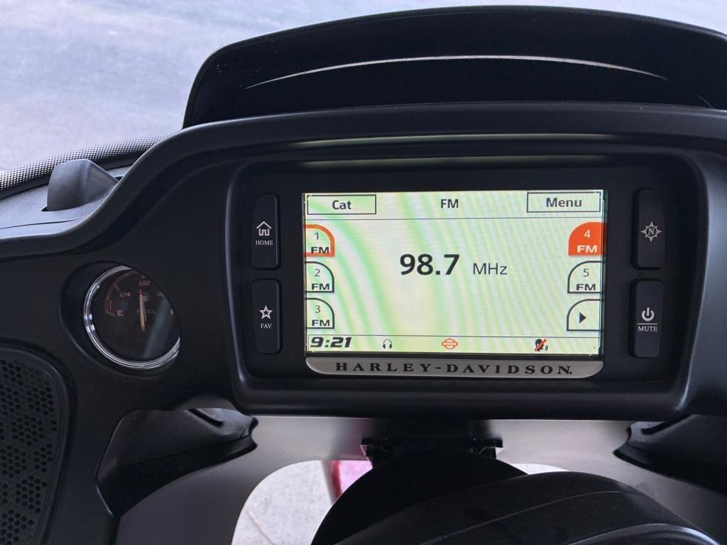 Harley-Davidson FLTRU  2017