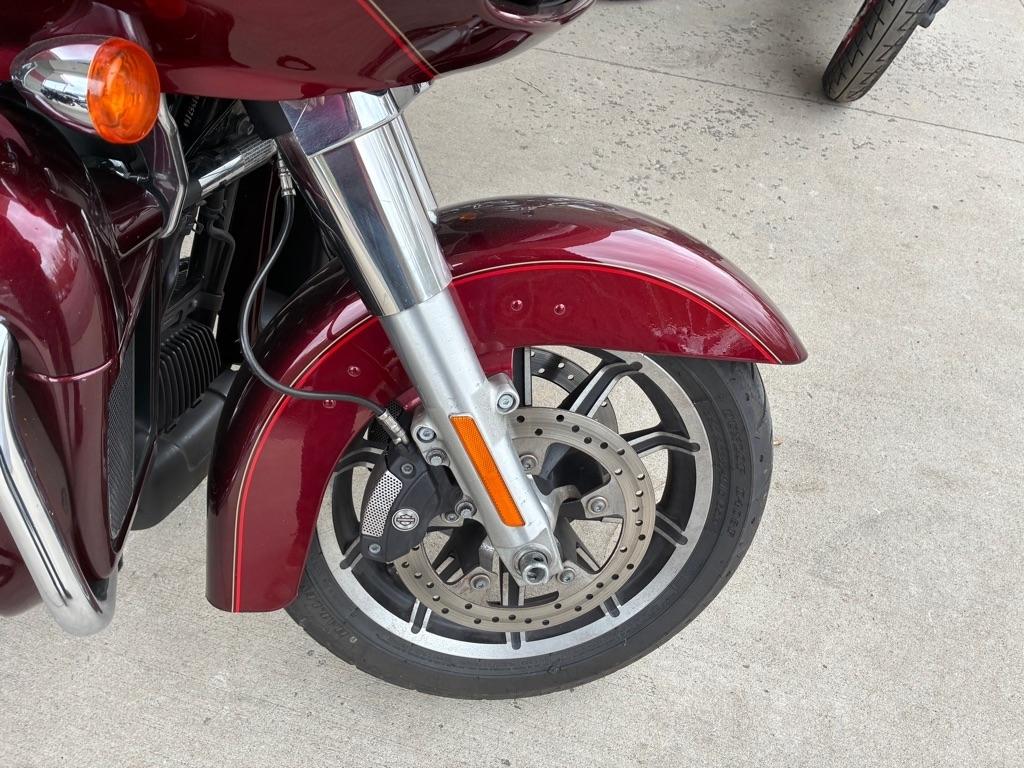 Harley-Davidson FLTRU  2017