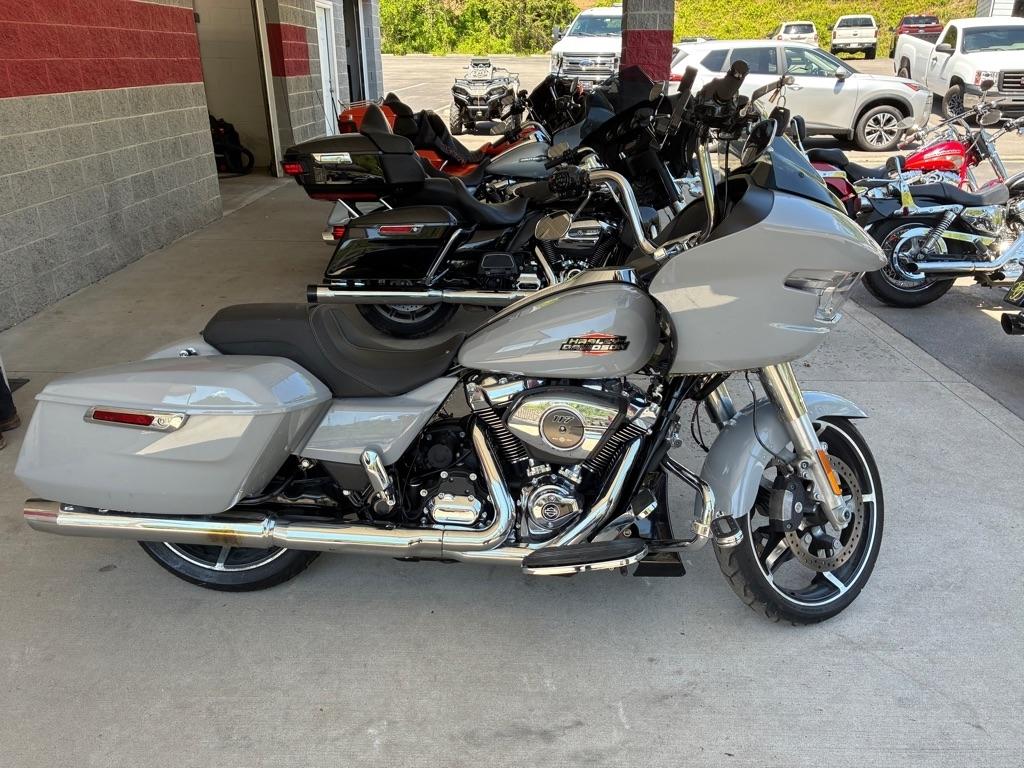 Harley-Davidson FLTRX  2024