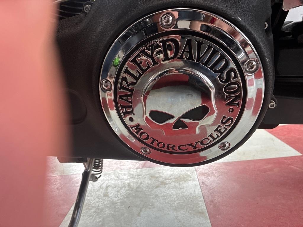 Harley-Davidson FXDF  2011