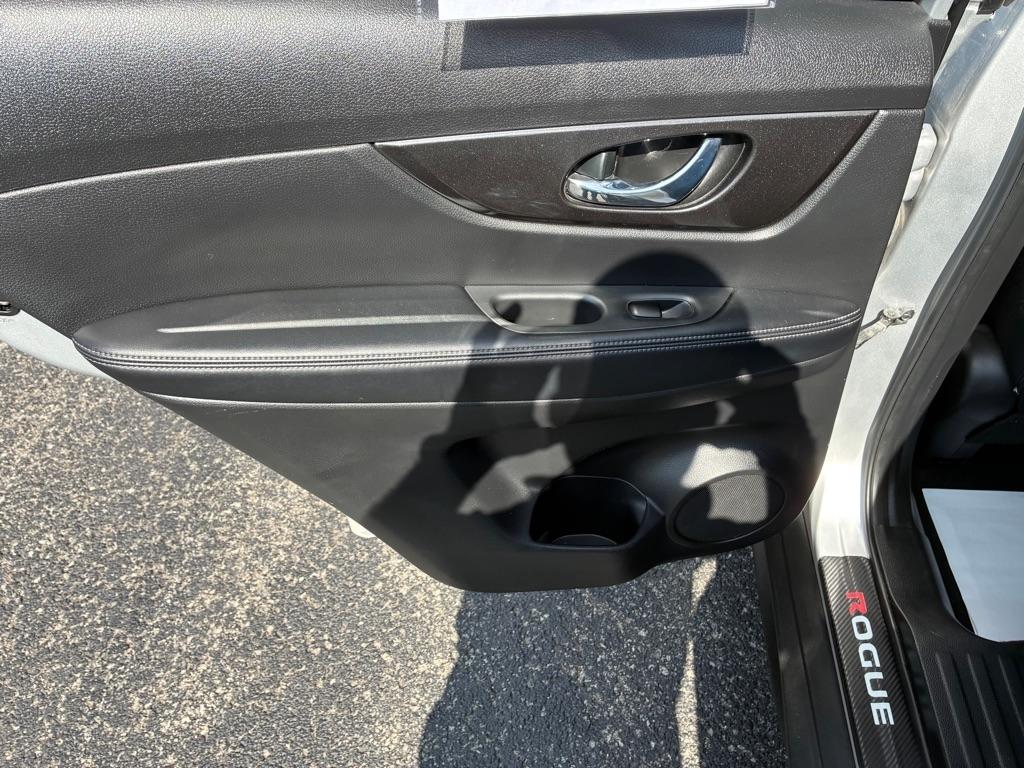 Nissan Rogue SV AWD 2020