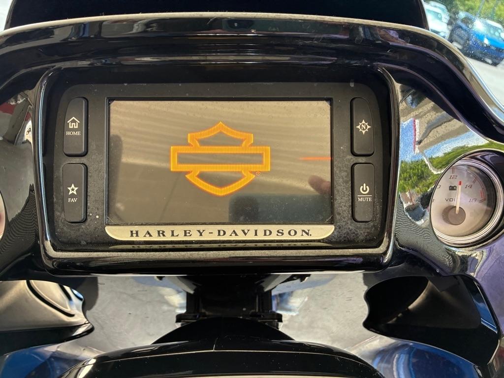 Harley-Davidson FLTRXS  2015