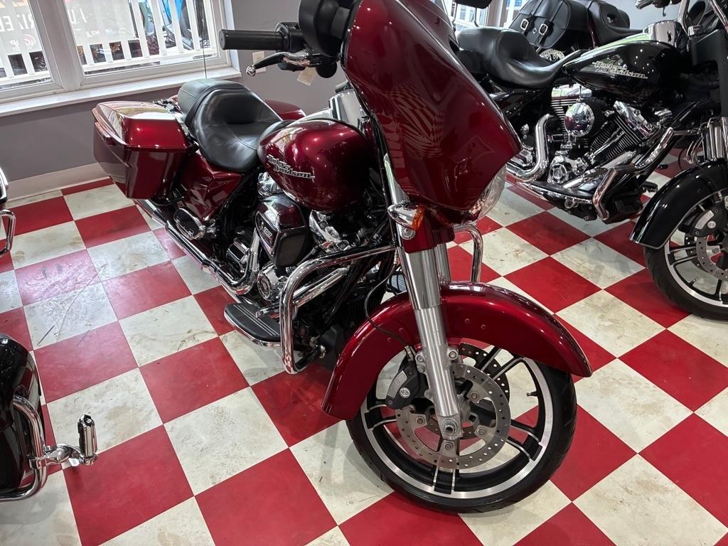 Harley-Davidson FLHXS  2017