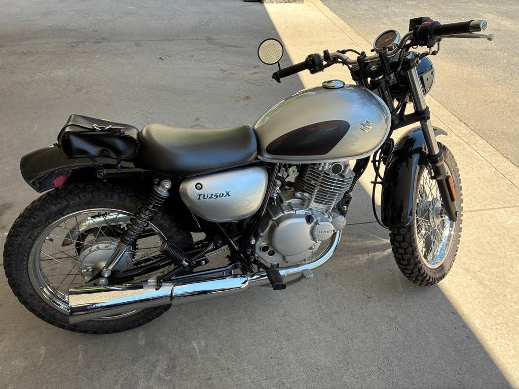 Suzuki TU250X  2015
