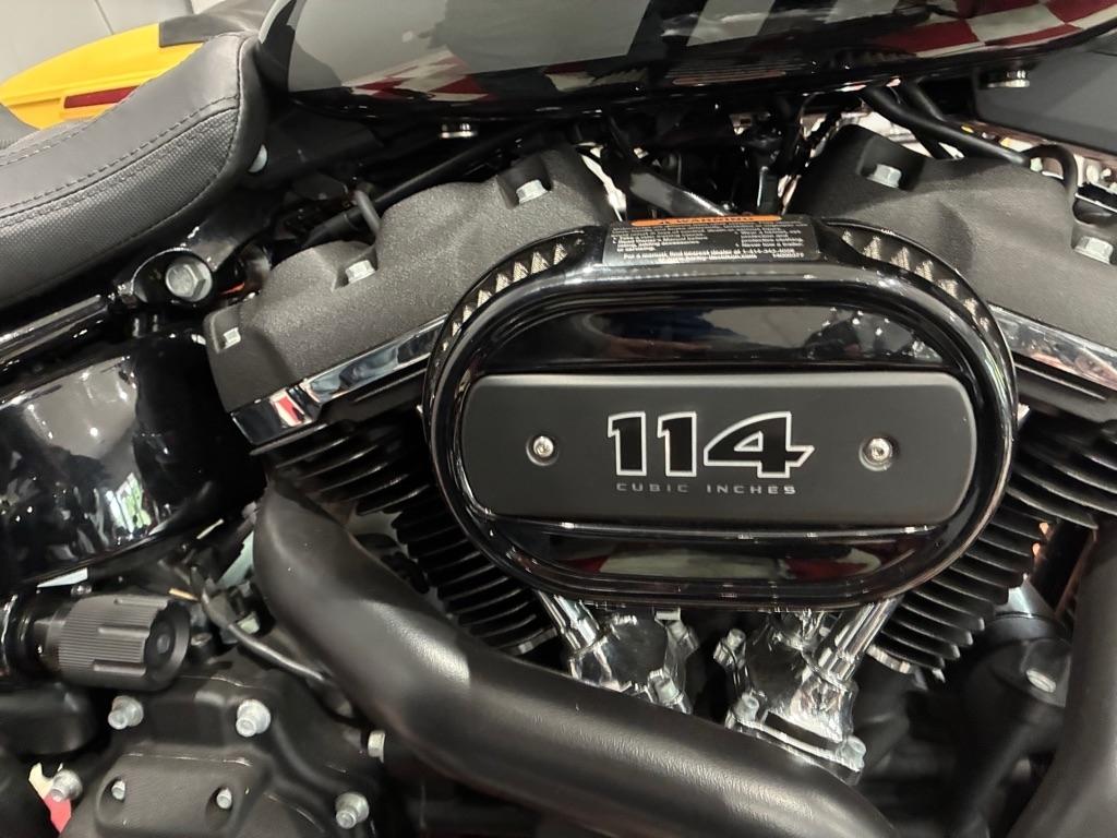 Harley-Davidson FXFBS  2022