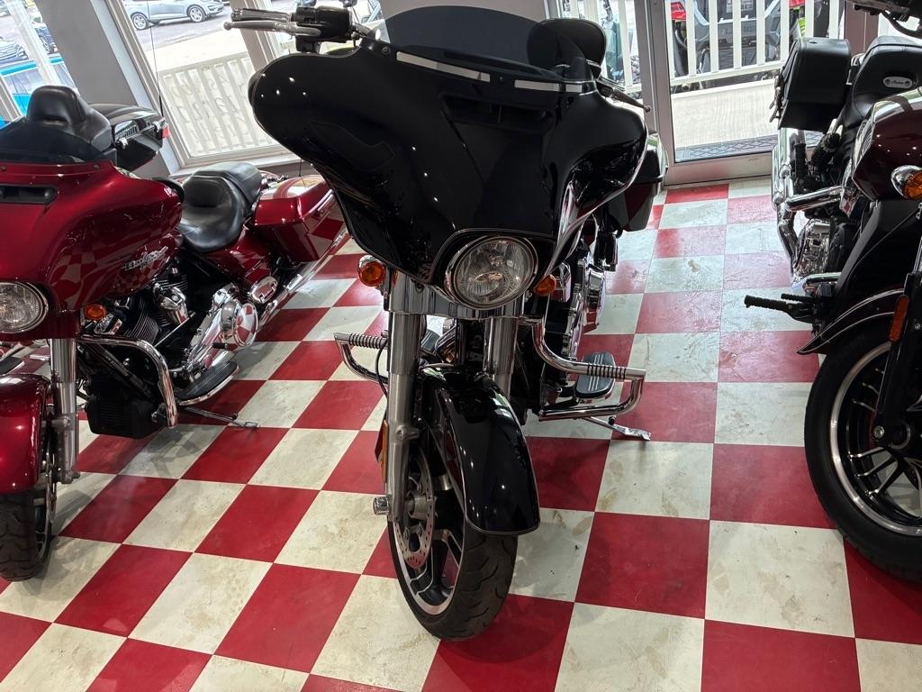 Harley-Davidson FLHX103  2015