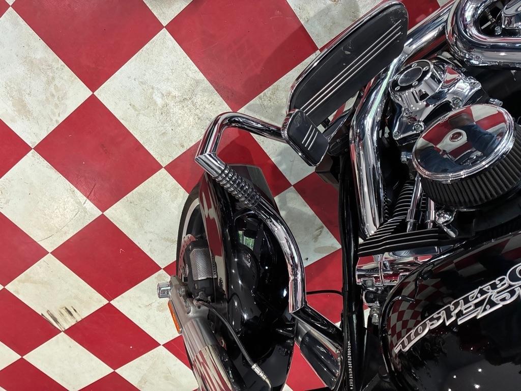 Harley-Davidson FLHX103  2015