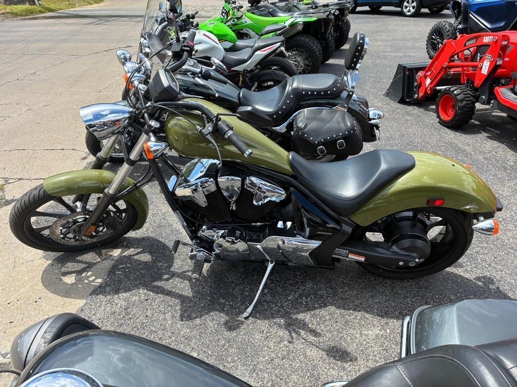 Honda VT1300CXA (Fury)  2024