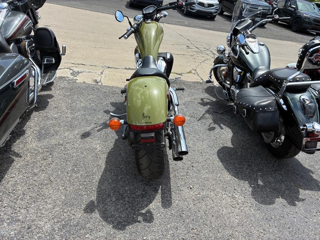 Honda VT1300CXA (Fury)  2024