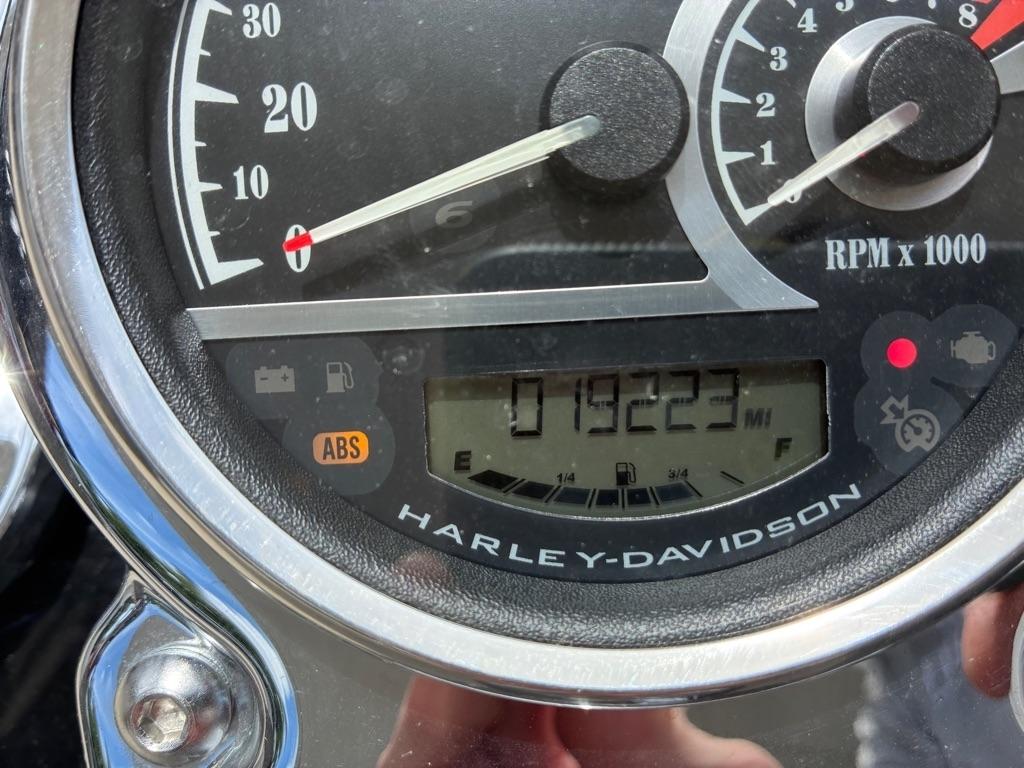 Harley-Davidson FLD103  2016