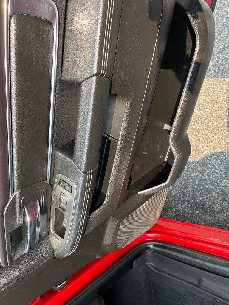 RAM 1500 SLT Quad Cab 4WD 2021
