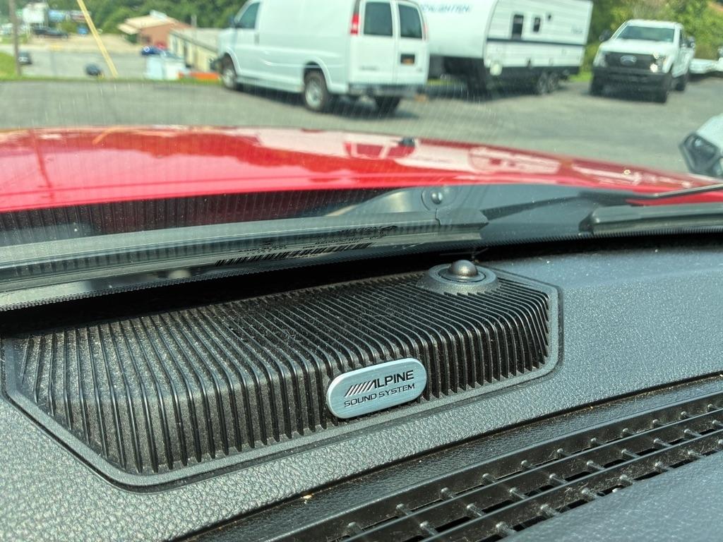 RAM 1500 SLT Quad Cab 4WD 2021