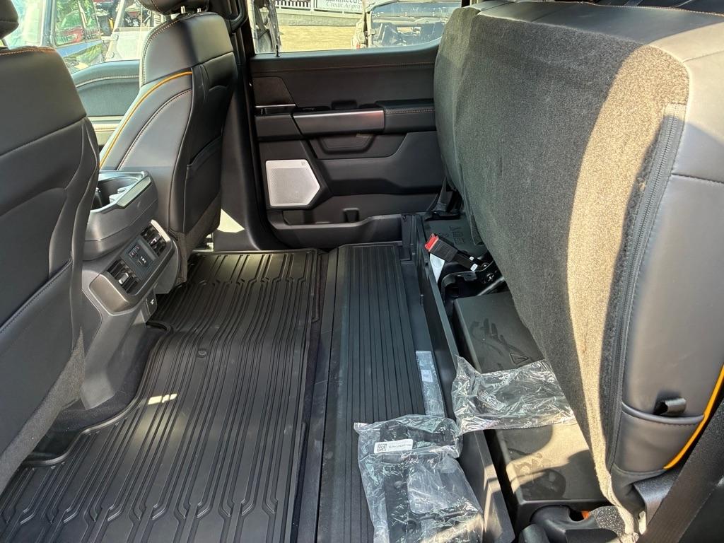 Ford F-150 Tremor SuperCrew 4WD 2025