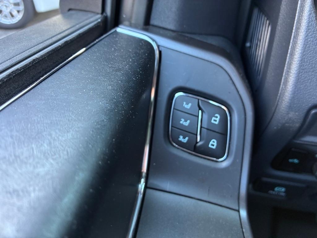 Ford F-150 Tremor SuperCrew 4WD 2025