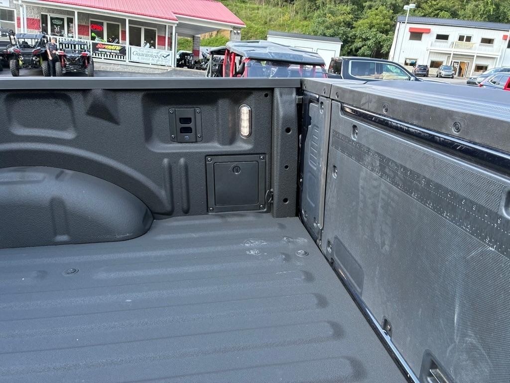 Ford F-150 Tremor SuperCrew 4WD 2025