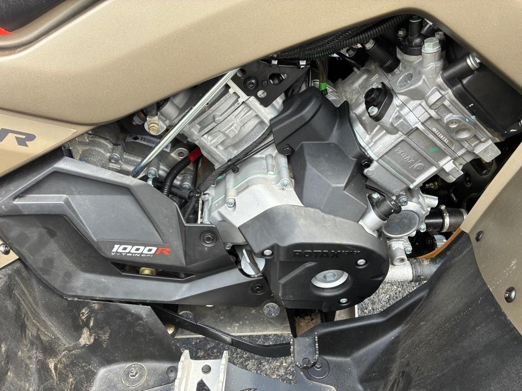 Can-Am Renegade 1000R X MR  2023