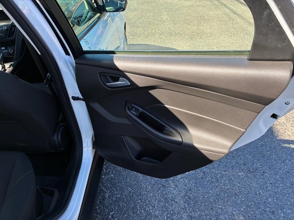 Ford Focus SE Sedan 2018