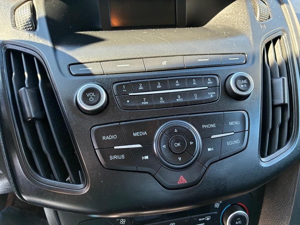 Ford Focus SE Sedan 2018