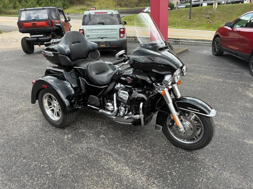 Harley-Davidson FLHTCUTG  2024
