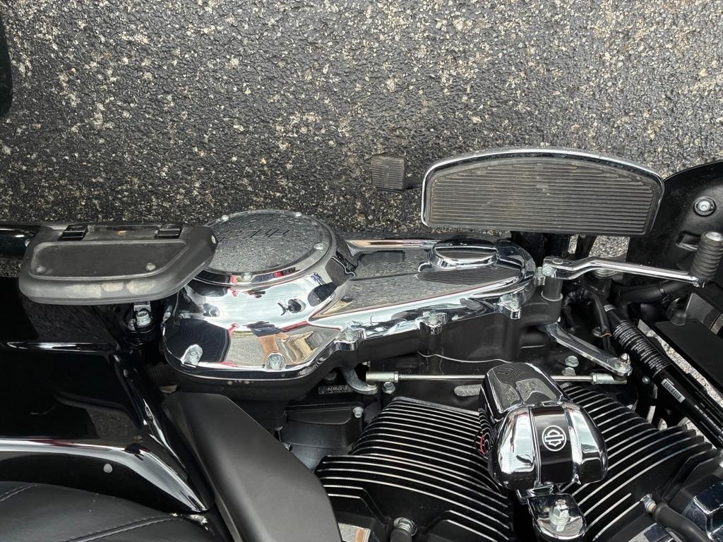 Harley-Davidson FLHTCUTG  2024