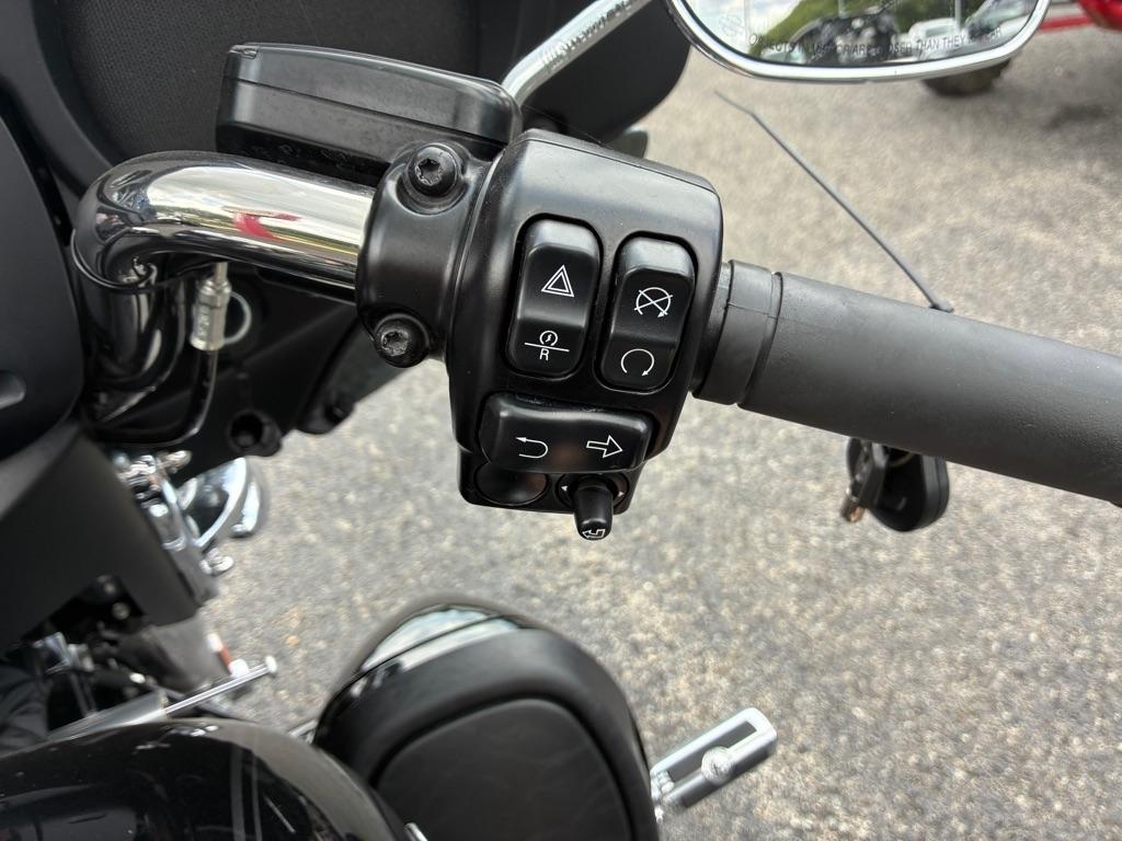 Harley-Davidson FLHTCUTG  2024