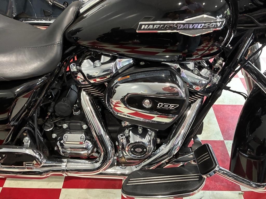 Harley-Davidson Street Glide  2022