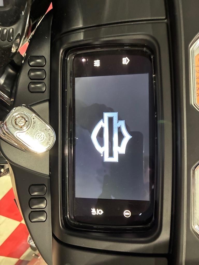 Harley-Davidson Street Glide  2022