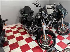 2022 Harley-Davidson Street Glide 