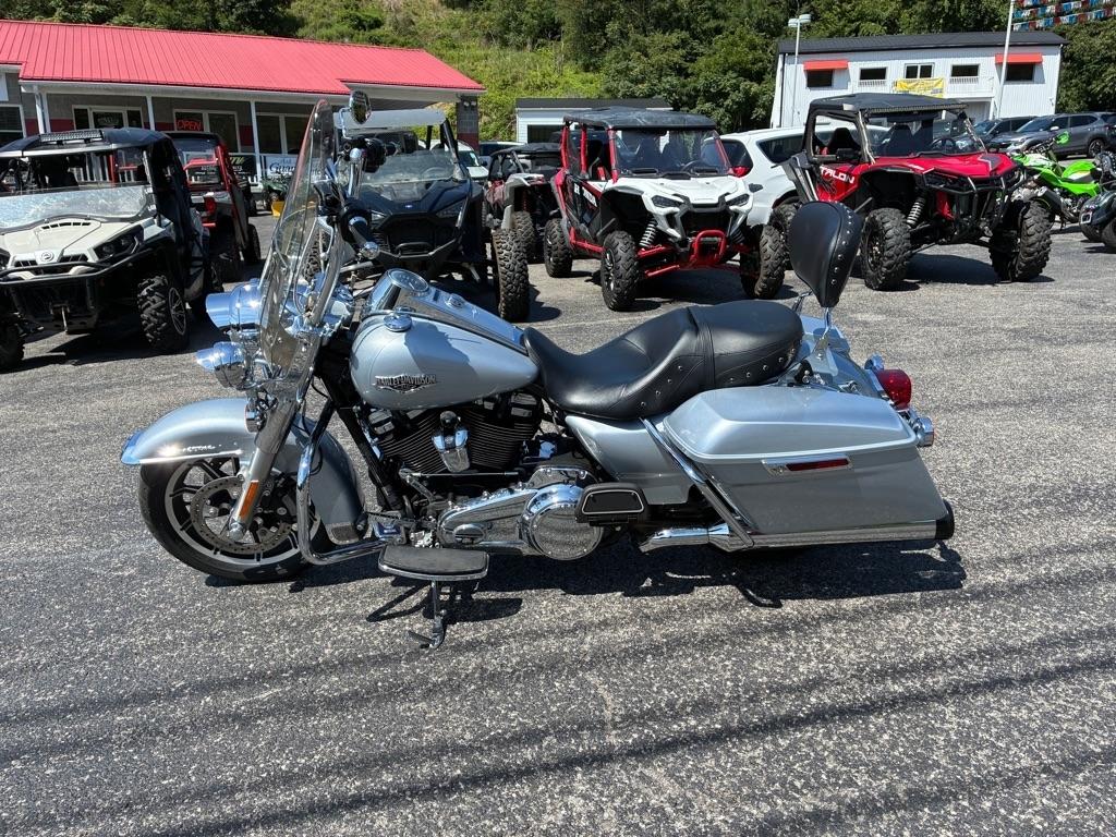 Harley-Davidson Road King  2019