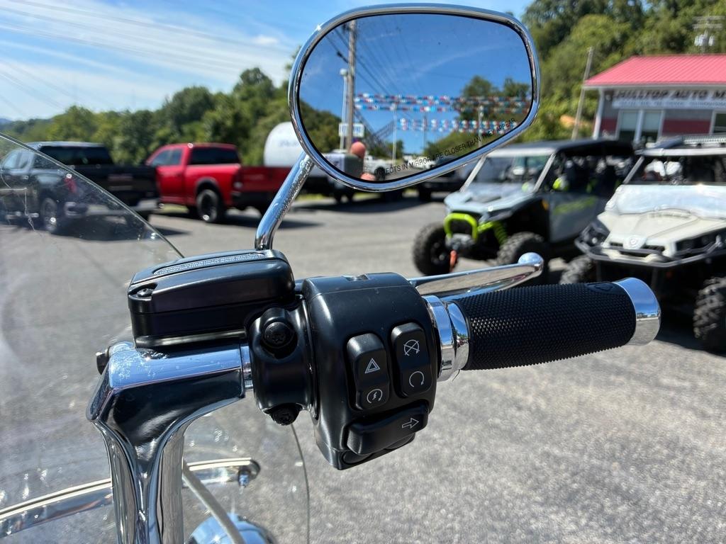 Harley-Davidson Road King  2019