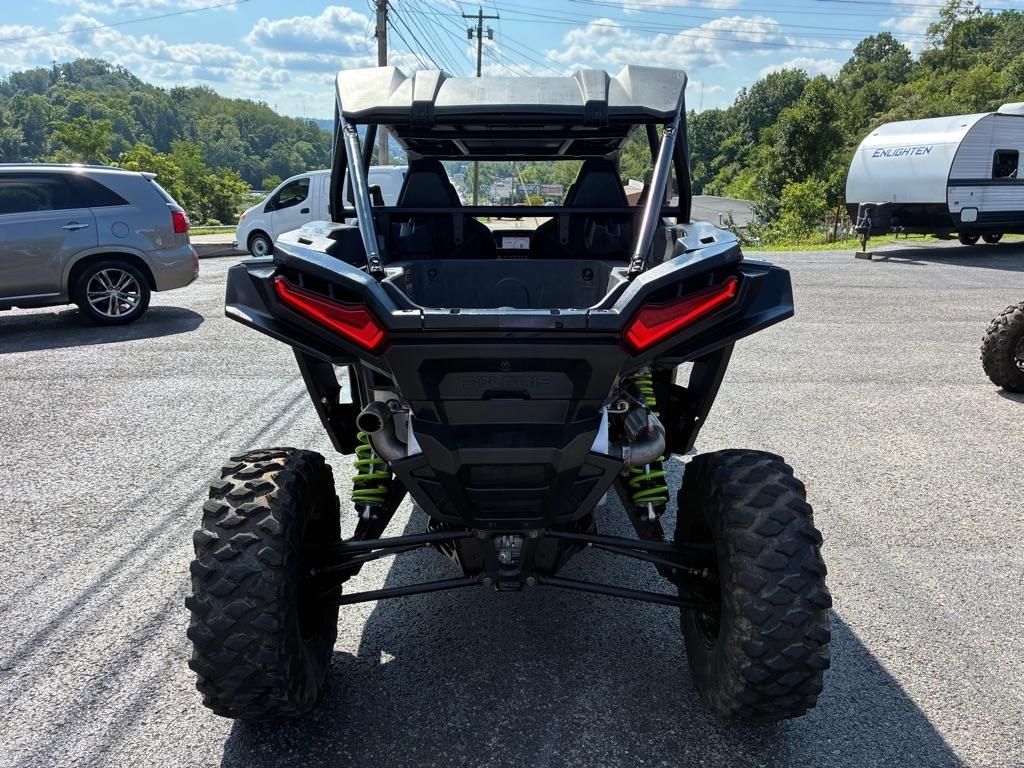 Polaris RZR XP 4 1000 Ultimate  2025