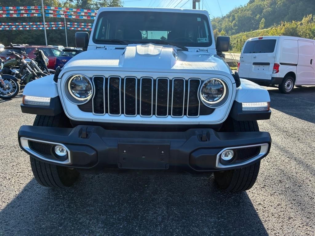 Jeep Wrangler Sahara 2025