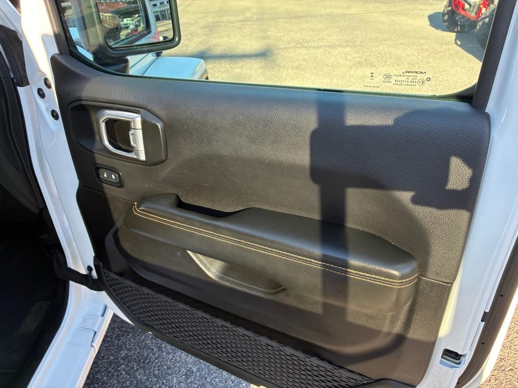 Jeep Wrangler Sahara 2025