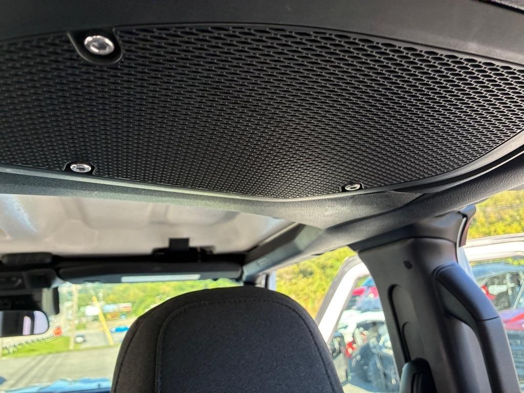 Jeep Wrangler Sahara 2025
