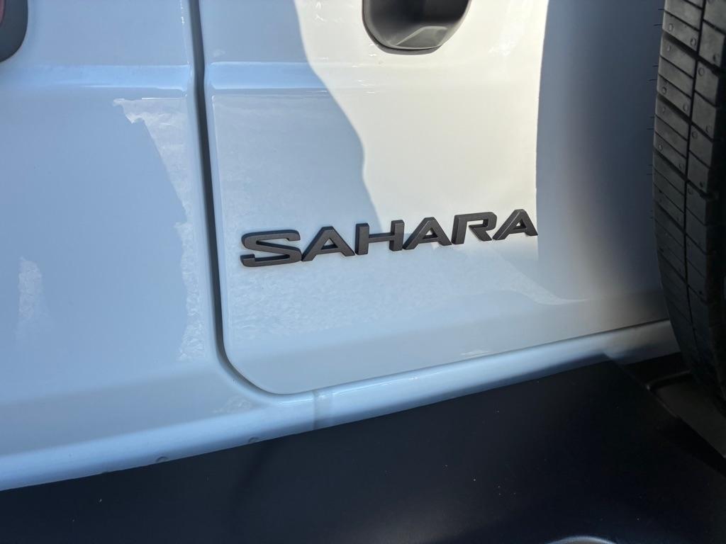 Jeep Wrangler Sahara 2025