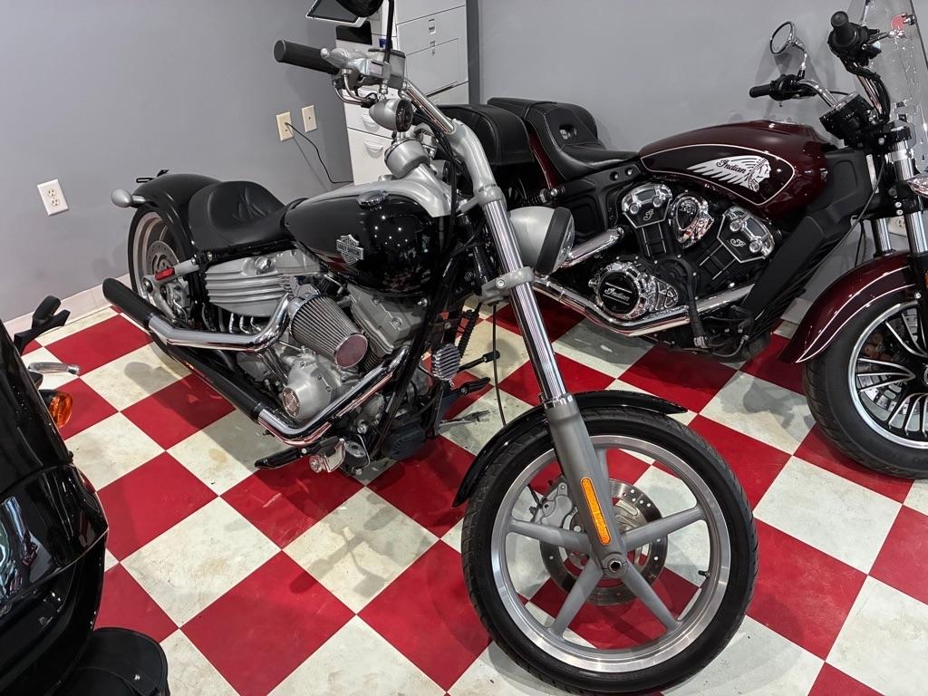 2008 Harley-Davidson FXCW 