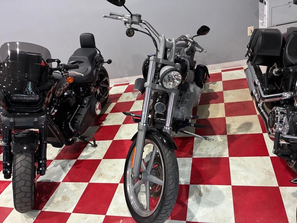 Harley-Davidson FXCW  2008