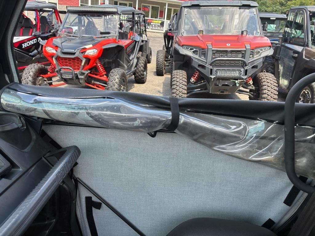 Can-Am Defender XT HD8  2020